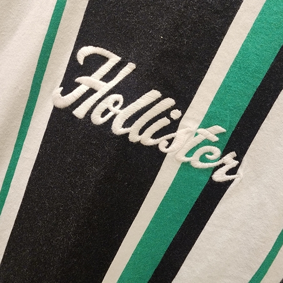 HOLLISTER STRIPED EMBROIDERED GRAPHIC TEE - Picture 2 of 4